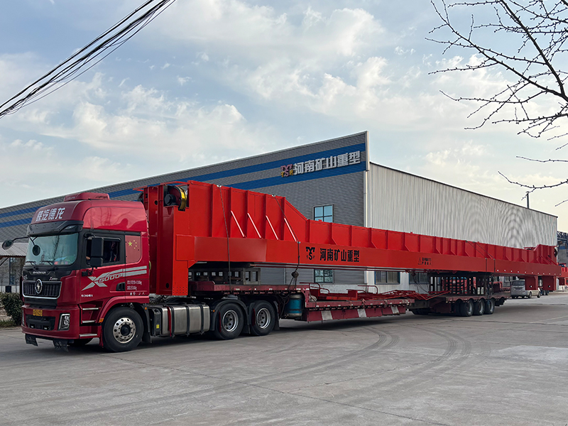 通用橋式雙梁起重機(jī) QD32/5t-31.5m  制作完成  裝車(chē)發(fā)出